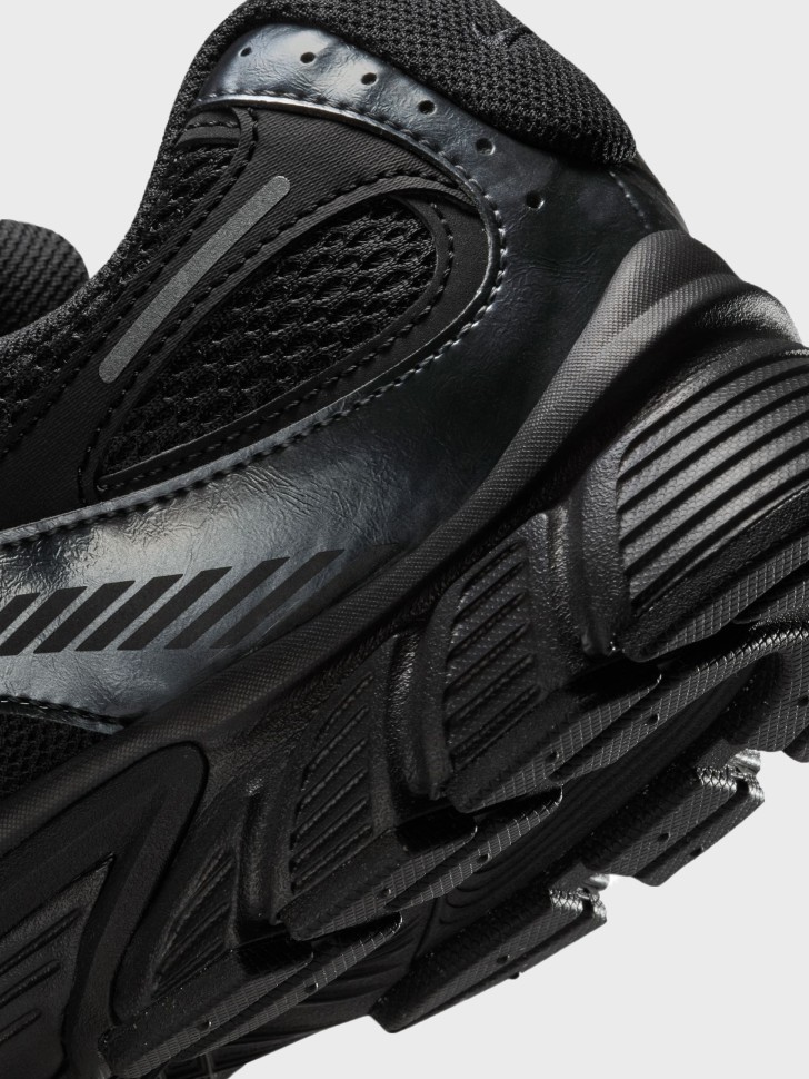 Кроссовки мужские Nike V5 RNR черные HJ5228-001 изображение 6 Кроссовки мужские Nike V5 RNR черные HJ5228-001 изображение 6