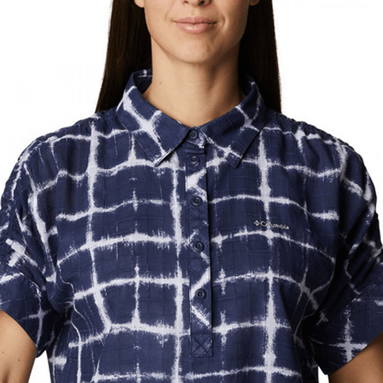 Рубашка женская Columbia Camp Henry ™ III SS Shirt темно-синяя 1933411-466 изображение 4