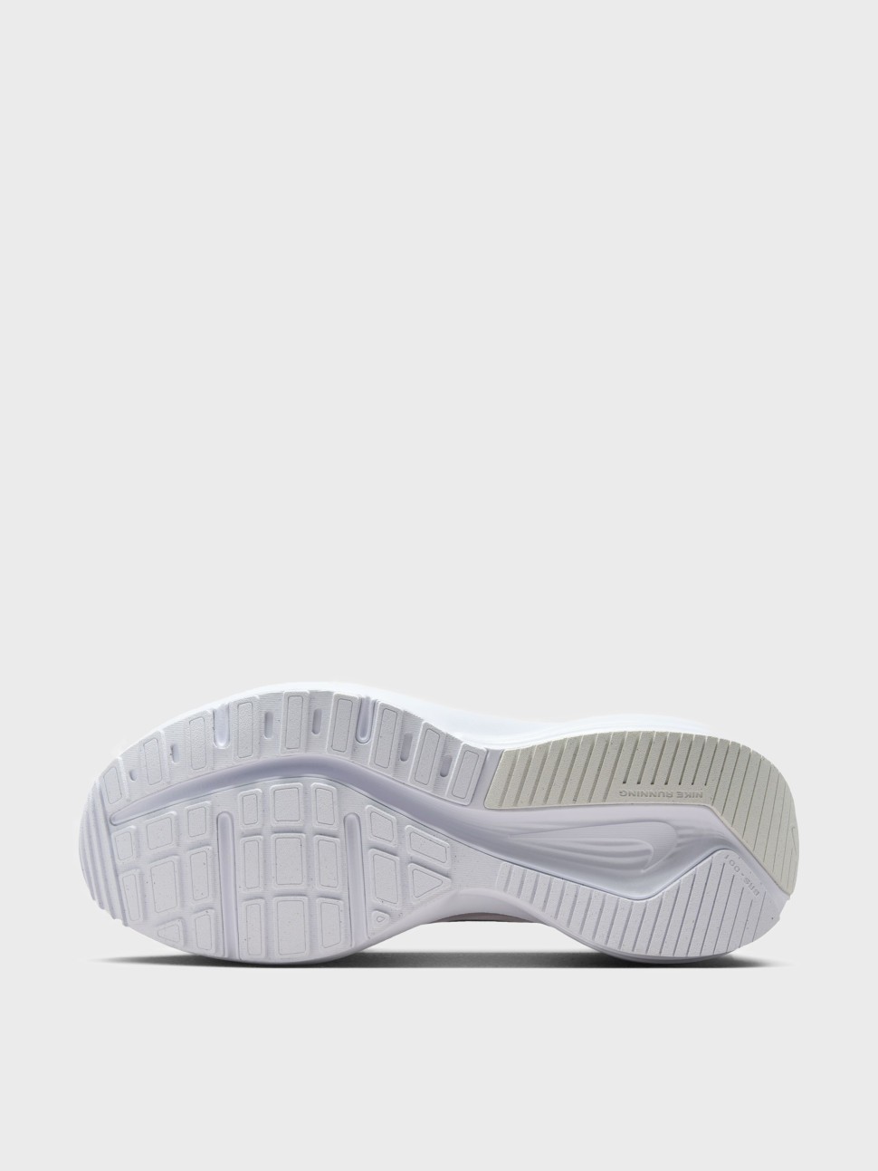 Кроссовки мужские Nike DOWNSHIFTER 14 белые IB1895-101 — фото 8 — Sport City Кроссовки мужские Nike DOWNSHIFTER 14 белые IB1895-101 — фото 8