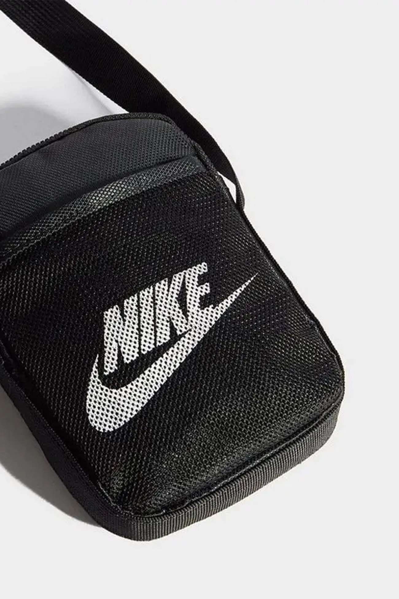 Сумка Nike NK HERITAGE S CROSSBODY черная BA5871-010 изображение 4
