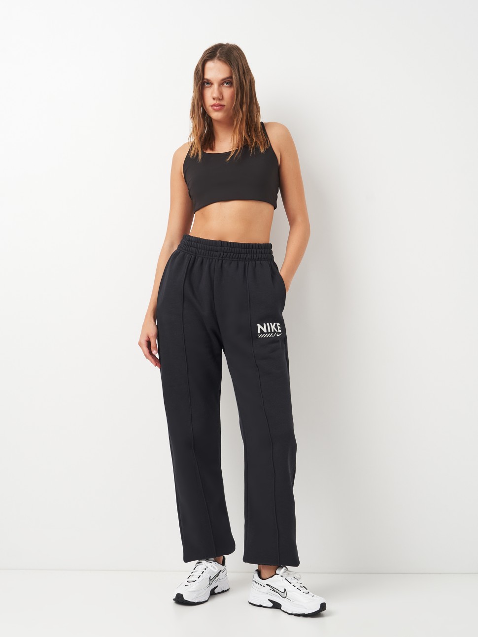Штани жіночі Nike W NSW FLC PANT GLS чорні HM4319-010 — фото 4