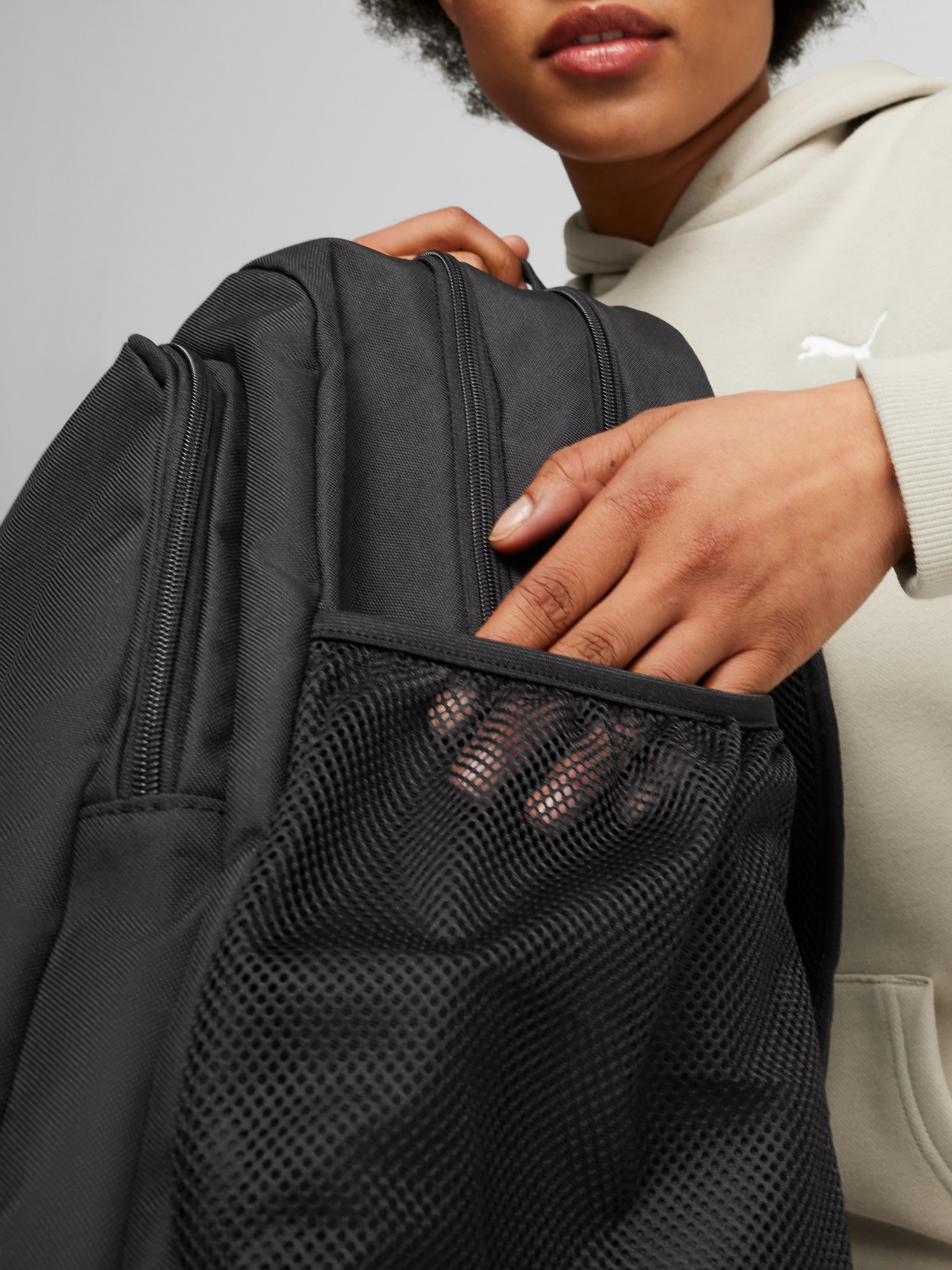 Рюкзак  Puma ACADEMY Backpack черный 09069701 изображение 7