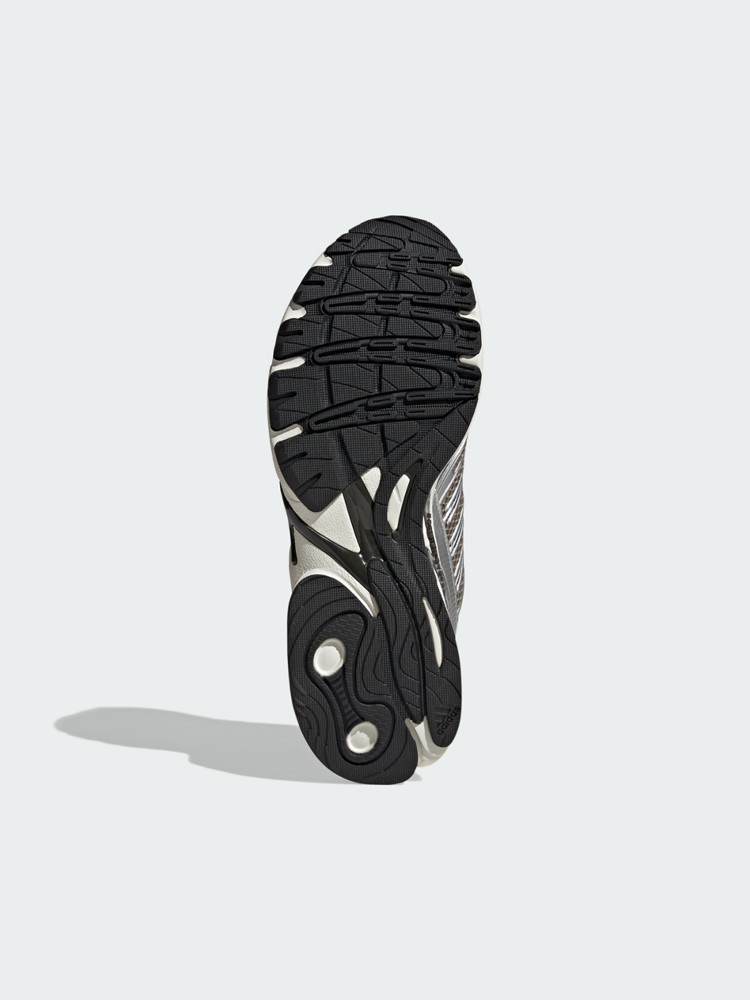 Кросівки чоловічі Adidas ADISTAR CONTROL 3 сірі HQ2723 изображение 8