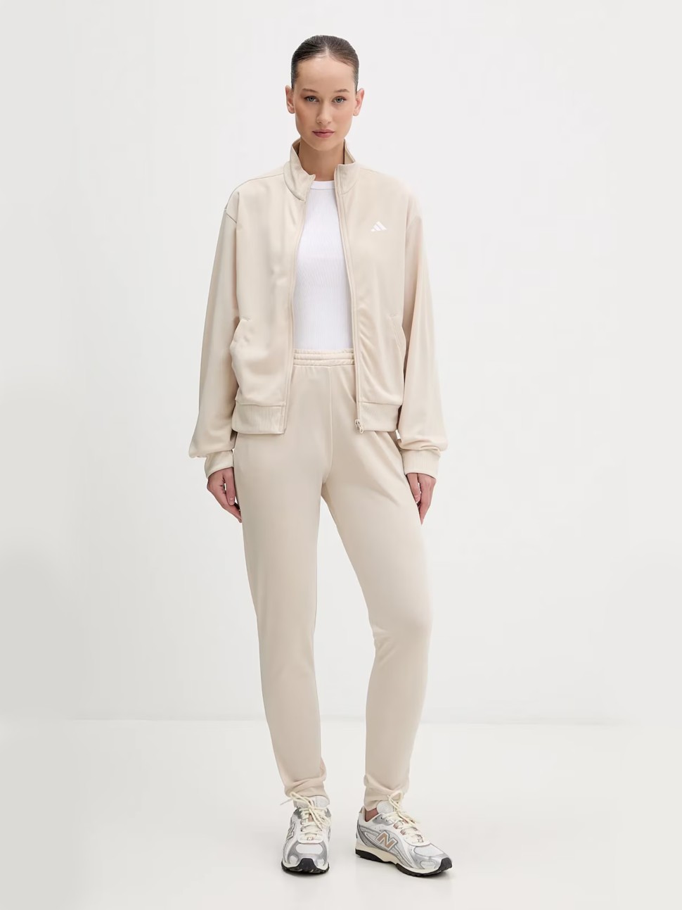 Костюм жіночий Adidas W FEELCOZY TS бежевий KB8459 — фото 2