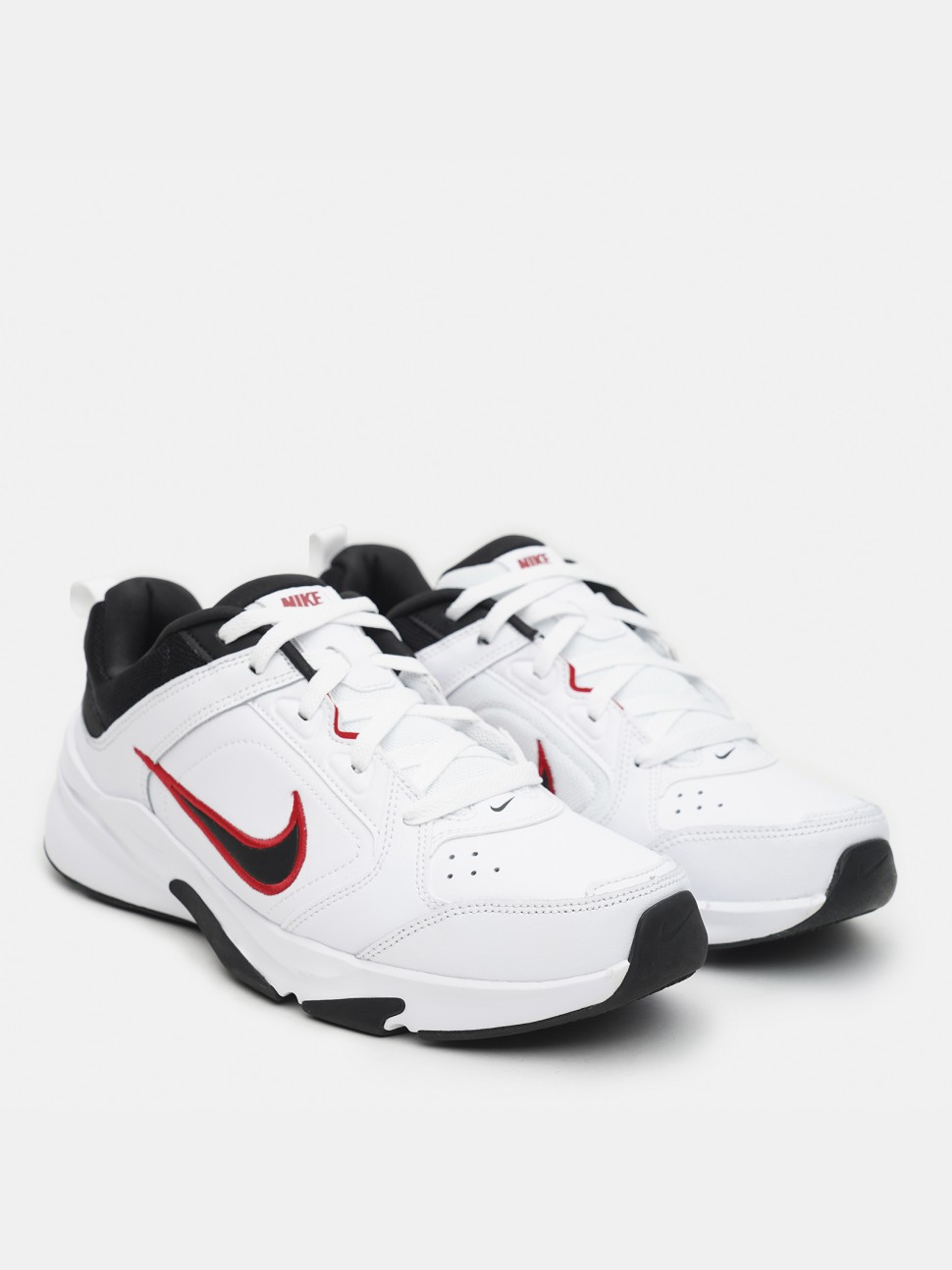 Кросівки чоловічі Nike NIKE DEFYALLDAY білі DJ1196-101 — фото 3