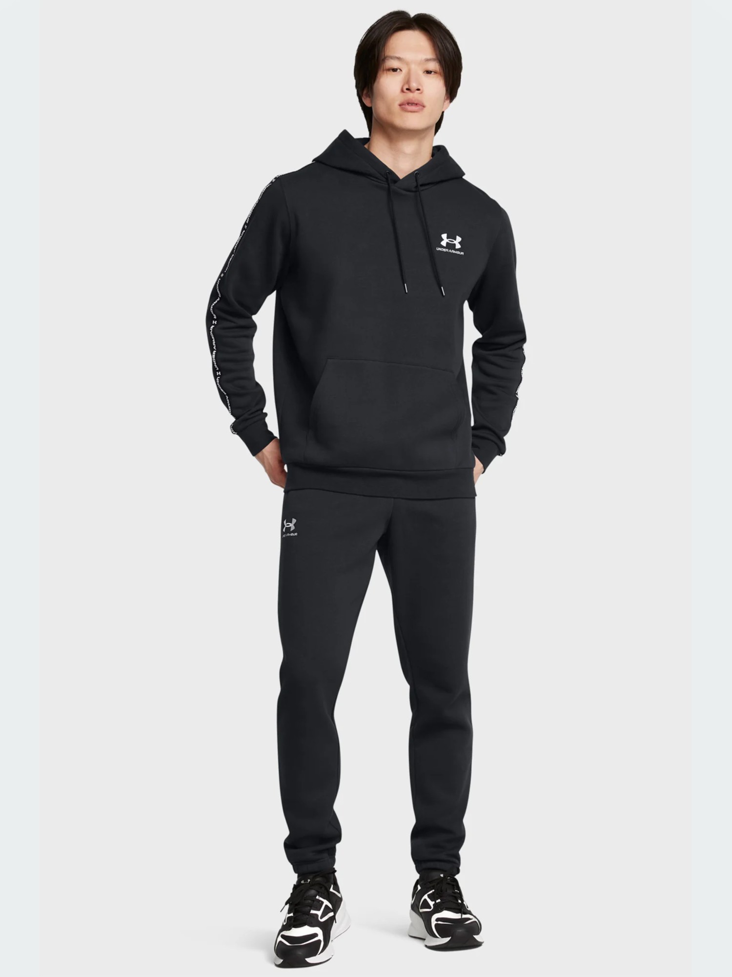 Толстовка чоловіча Under Armour UA Icon Fleece HD Taping чорна 1389356-001 изображение 4