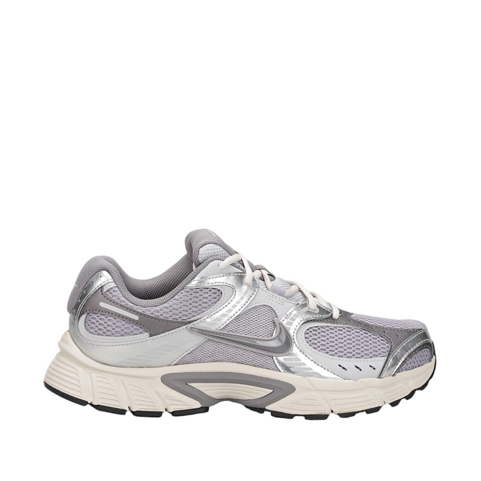 Кросівки чоловічі Nike NIKE V5 RNR сірі HJ5228-003 — Sport City Кросівки чоловічі Nike NIKE V5 RNR сірі HJ5228-003