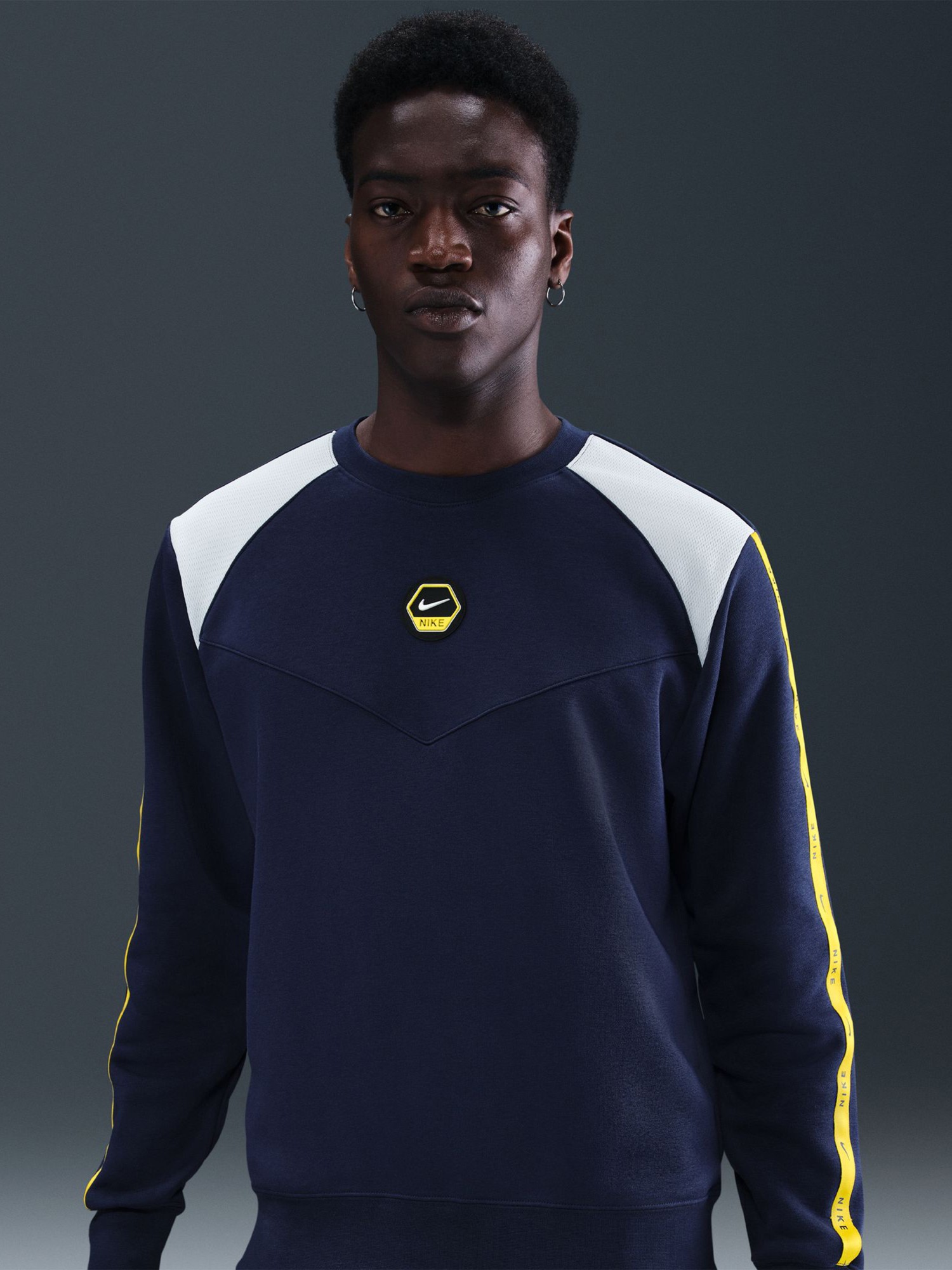 Толстовка мужская Nike M NSW CS CREW FLC BB темно-синяя IH4286-410 изображение 4