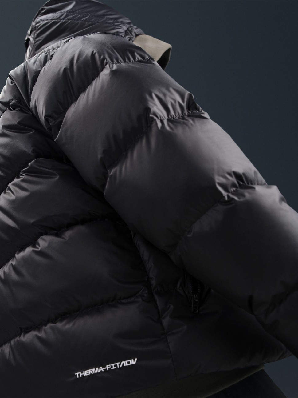 Куртка чоловіча Nike M NK WINDRUNNER STMNT DWN JKT чорна HQ7790-011 — фото 4