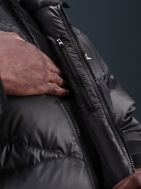 Куртка мужская Nike M NK WINDRUNNER STMNT DWN JKT черная HQ7790-011 изображение 6