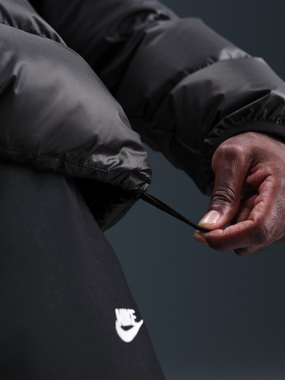 Куртка чоловіча Nike M NK WINDRUNNER STMNT DWN JKT чорна HQ7790-011 — фото 7