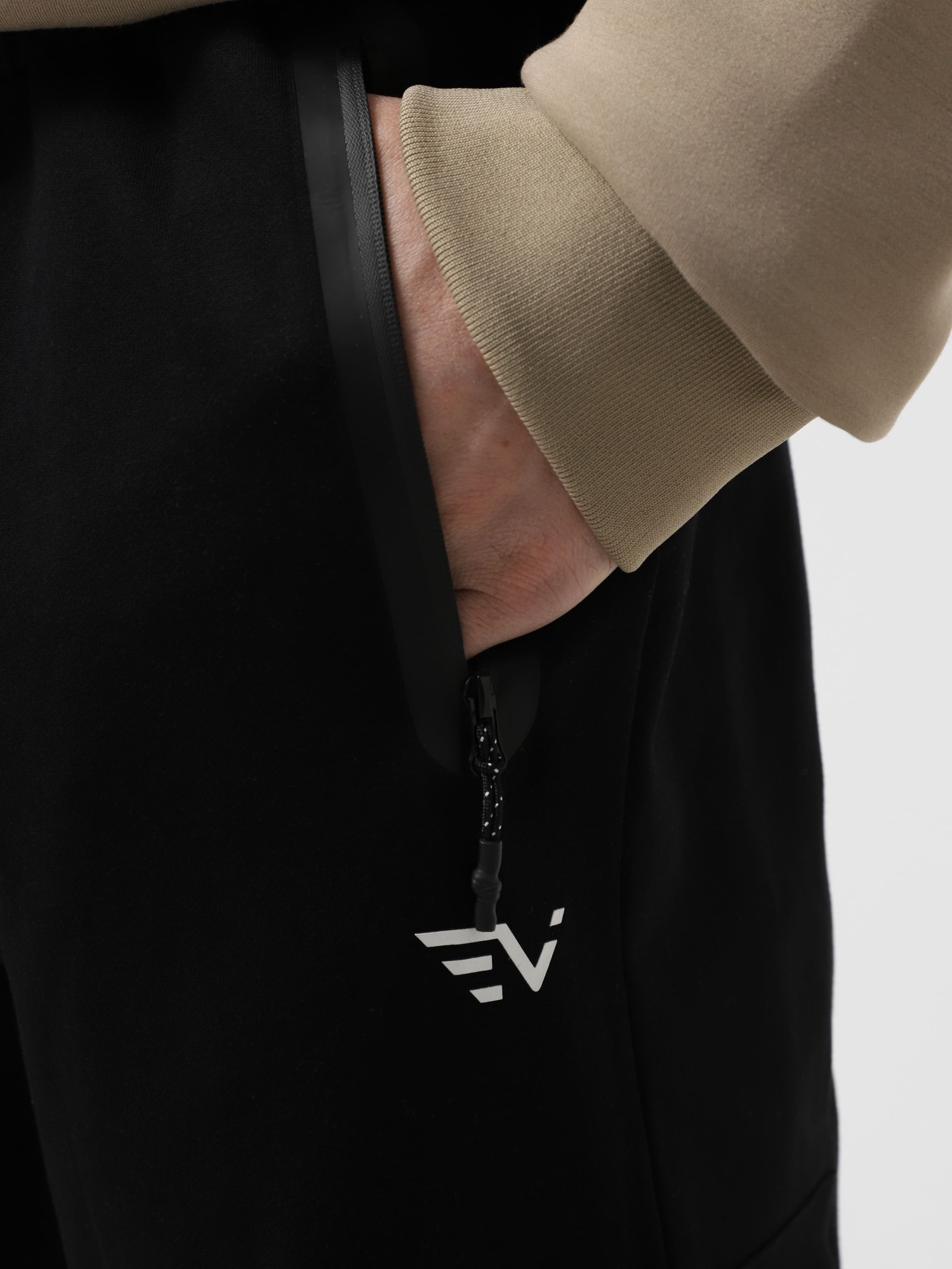 Брюки мужские Evoids Hawkey черные 552540-010 изображение 5