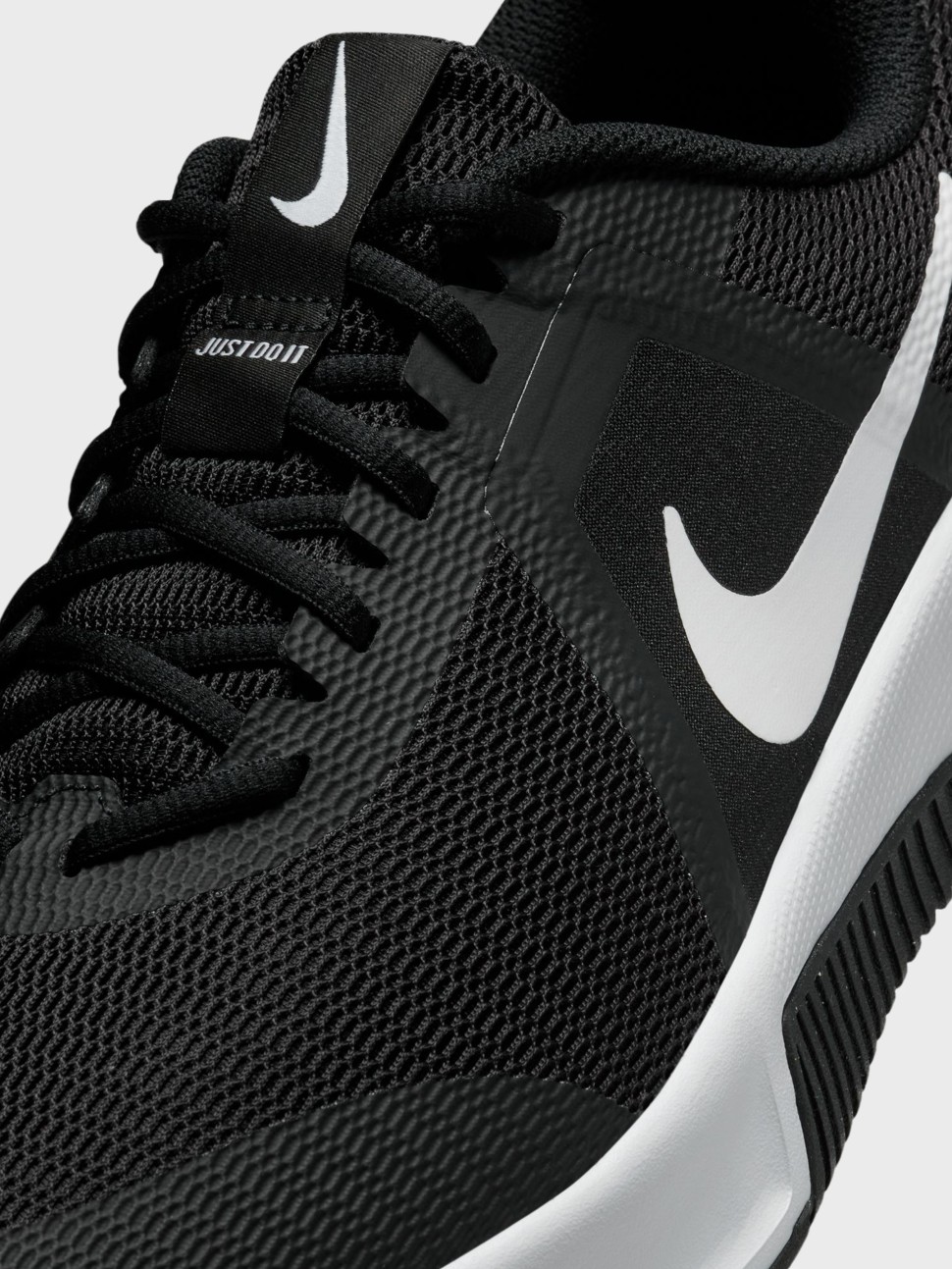 Кросівки чоловічі Nike M NIKE MC TRAINER 3 чорні FQ1831-001 — фото 4