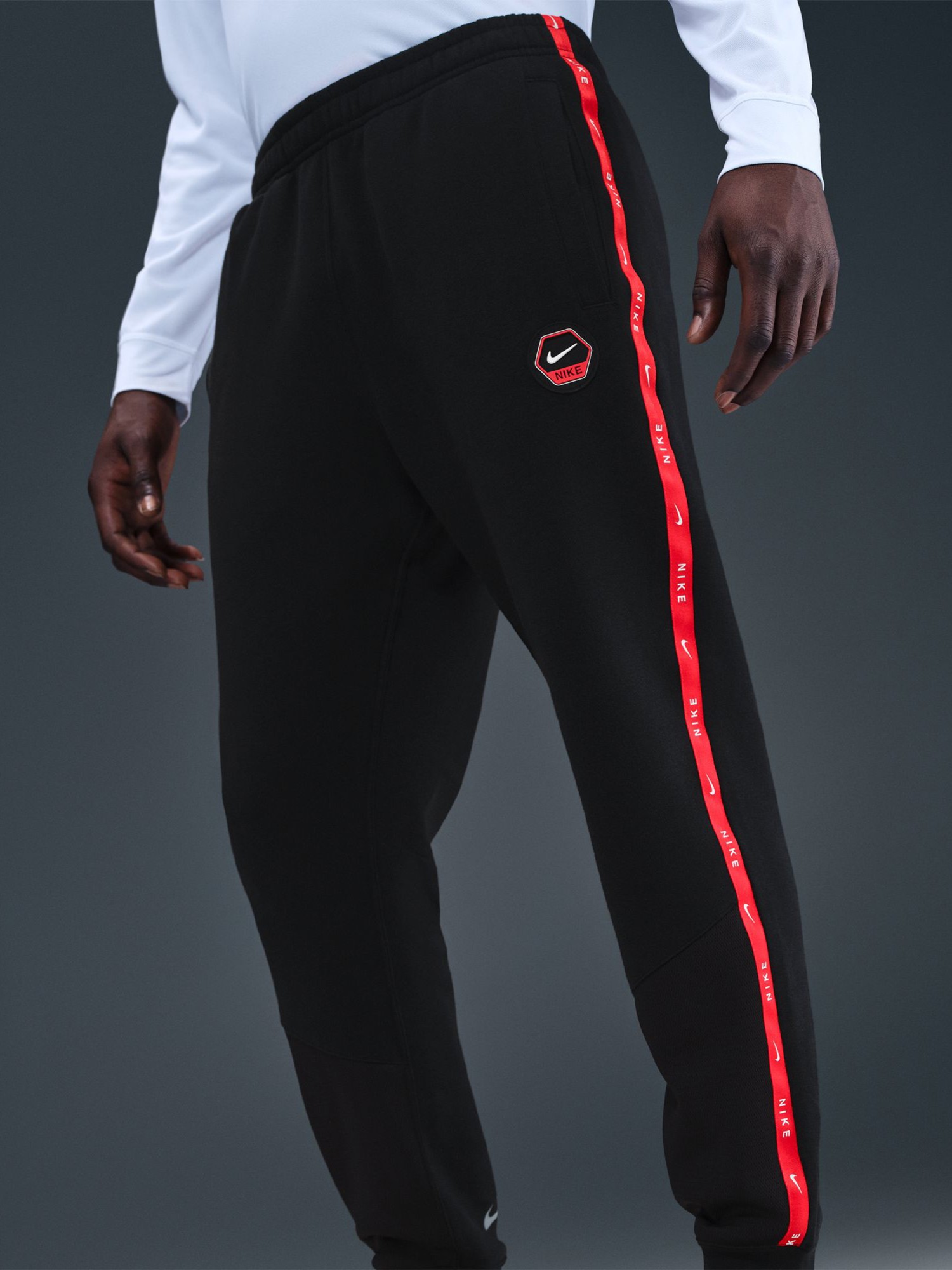 Брюки мужские Nike M NSW CS JOGGER FLC BB черные IH4287-010 изображение 2