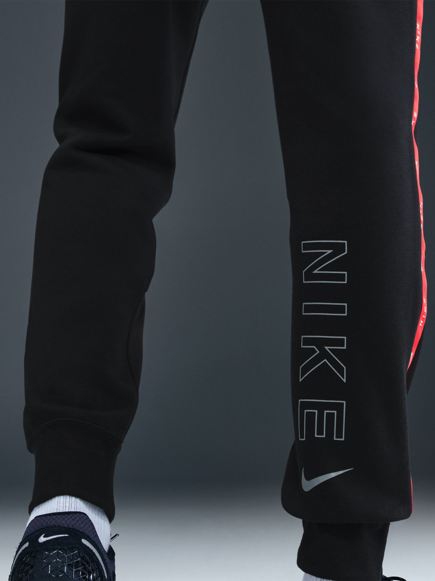 Брюки мужские Nike M NSW CS JOGGER FLC BB черные IH4287-010 изображение 3