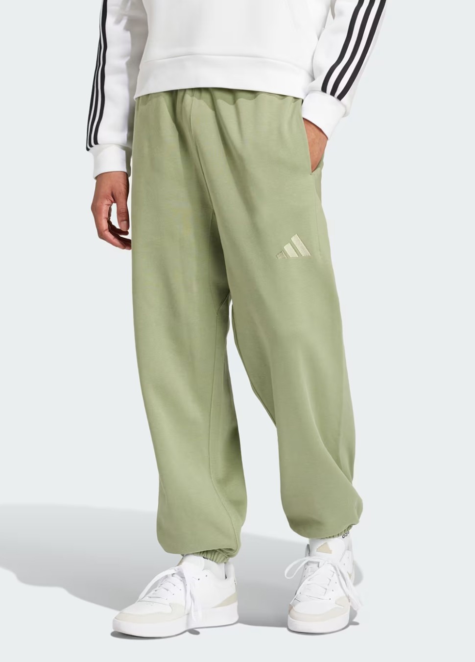 Штани чоловічі Adidas M A SZN FL PT оливкові IY4127 — фото 2