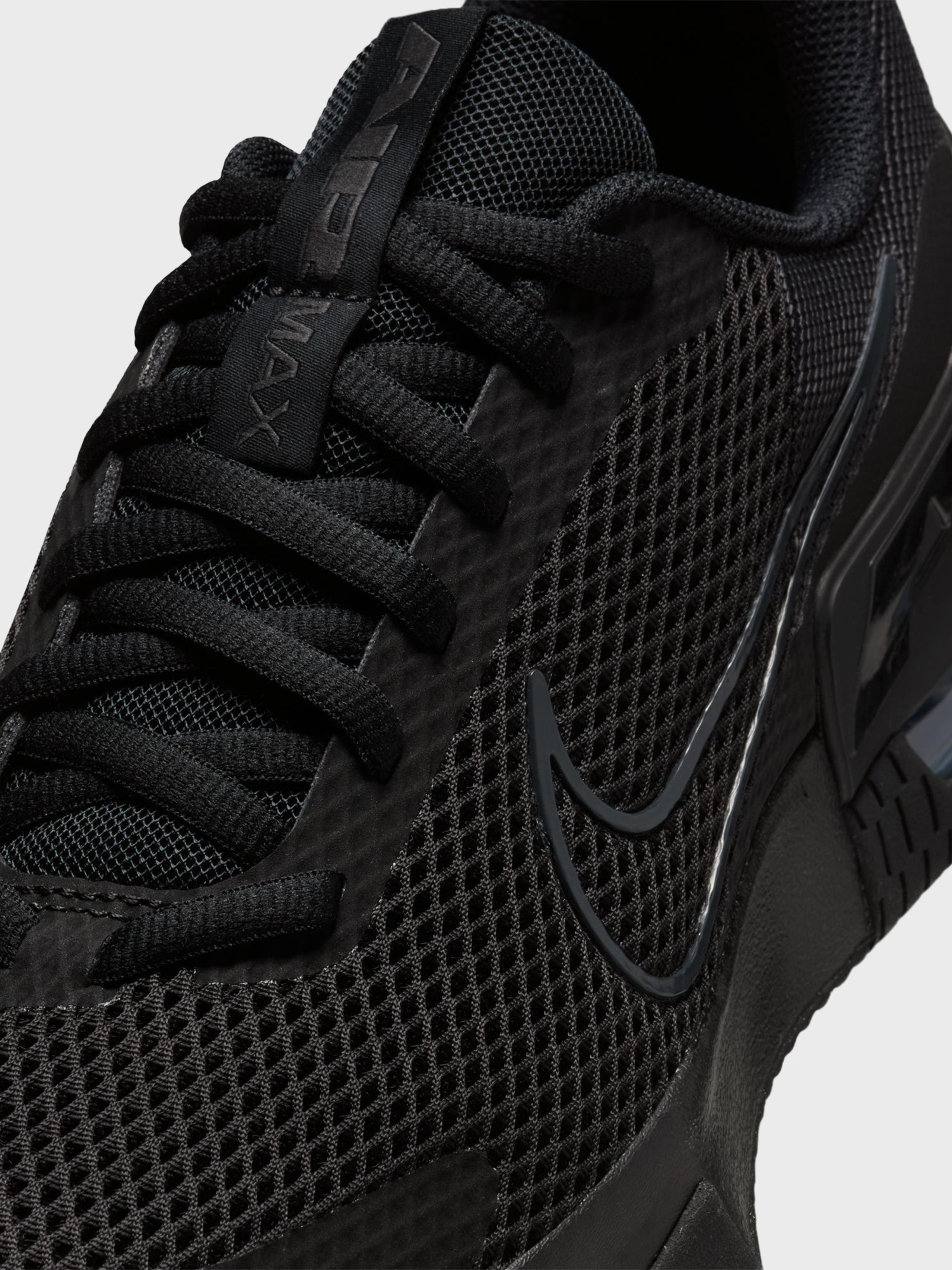 Кросівки чоловічі Nike M AIR MAX ALPHA TRAINER 6 чорні FQ1833-003 изображение 4