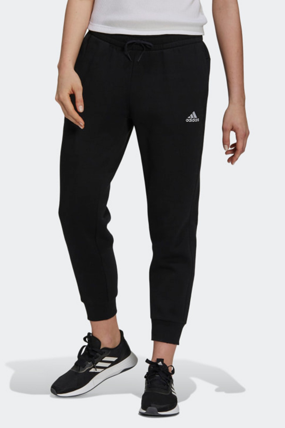 Брюки женские Adidas W Sl Fl C 78Pt черные GS1350 — фото 2 — Sport City Брюки женские Adidas W Sl Fl C 78Pt черные GS1350 — фото 2