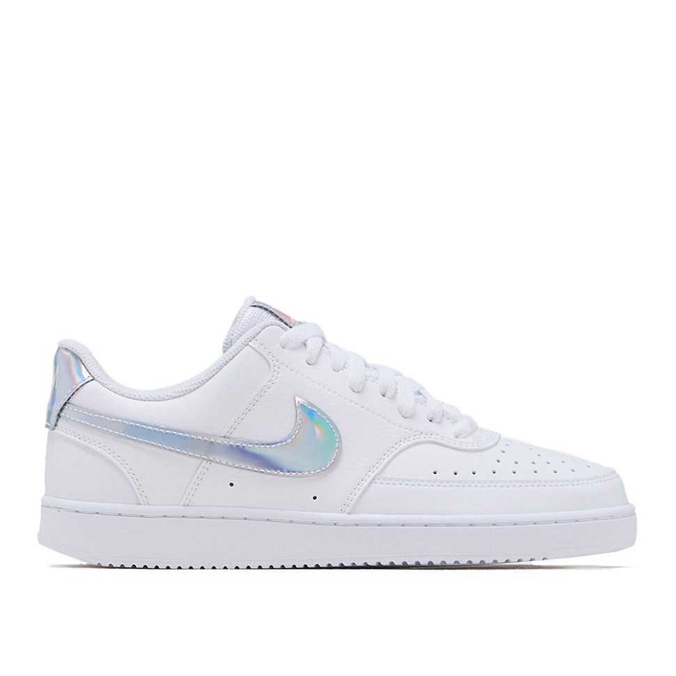 Кросівки жіночі Nike WMNS NIKE COURT VISION LO білі CW5596-100 — фото 1