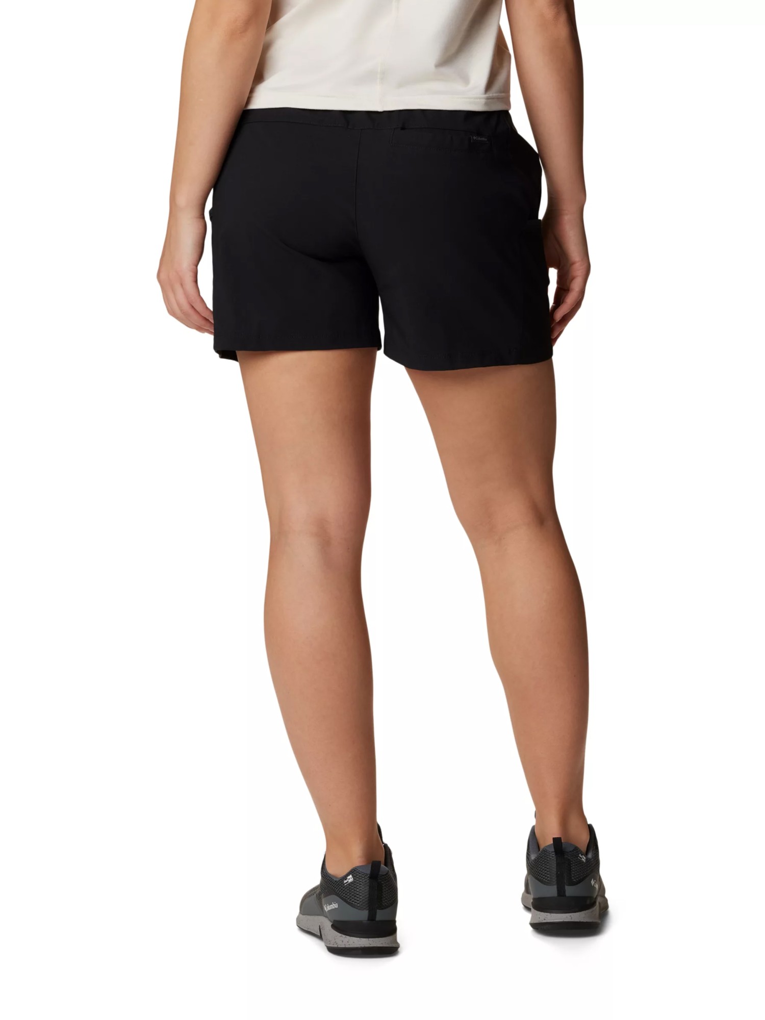 Шорты женские Columbia LESLIE FALLS™ SHORT черные 2033391-010 изображение 3