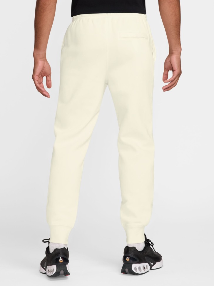 Штани чоловічі Nike M NK CLUB BB JGGR NEO VARSITY молочні HV0865-133 изображение 3 Штани чоловічі Nike M NK CLUB BB JGGR NEO VARSITY молочні HV0865-133 изображение 3