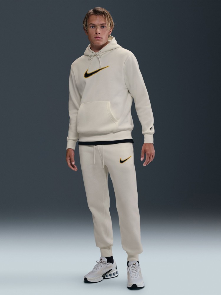 Штани чоловічі Nike M NK CLUB BB JGGR NEO VARSITY молочні HV0865-133 изображение 8 Штани чоловічі Nike M NK CLUB BB JGGR NEO VARSITY молочні HV0865-133 изображение 8