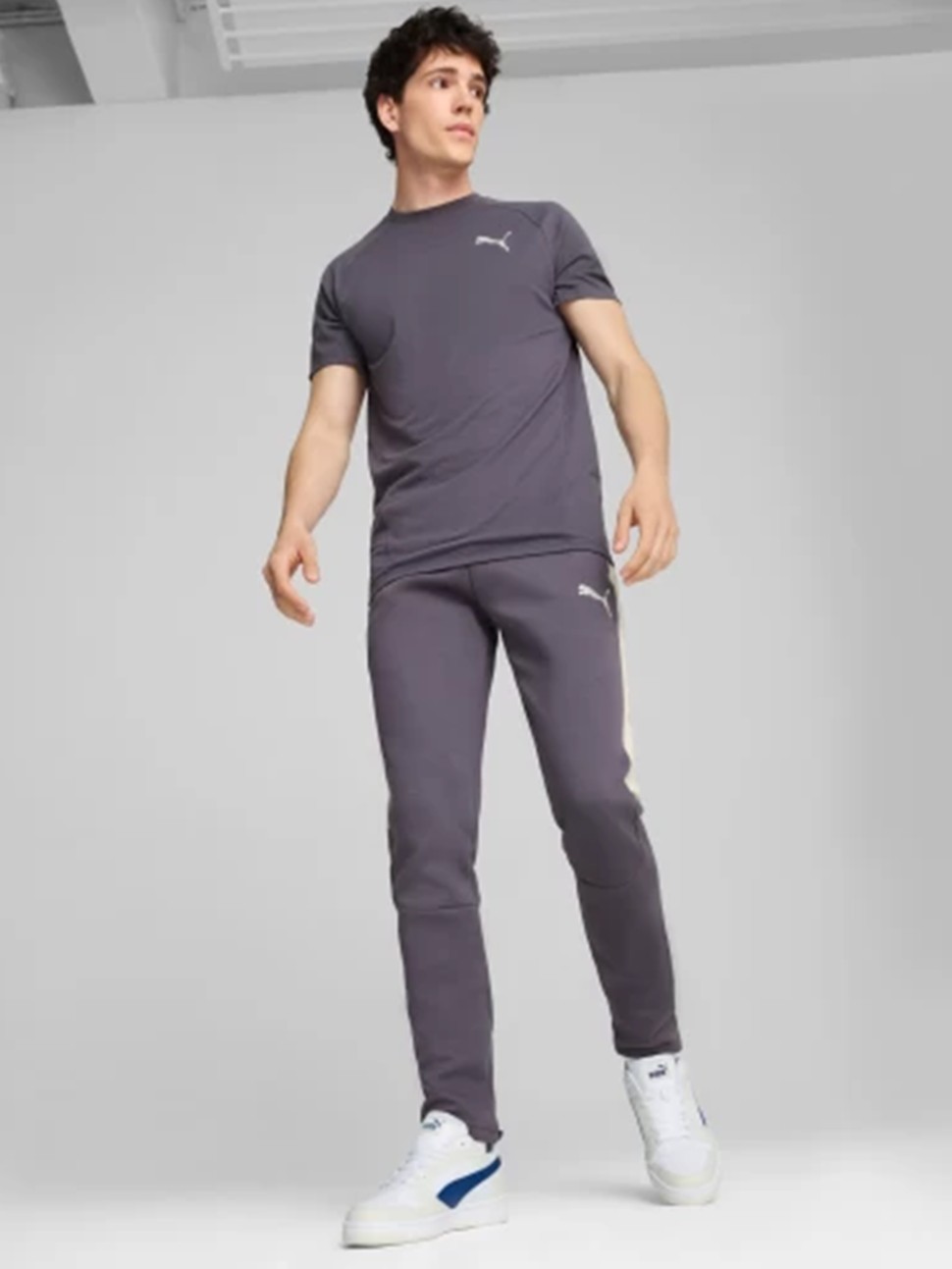 Штани чоловічі Puma EVOSTRIPE Pants DK сірі 68170269 — фото 6