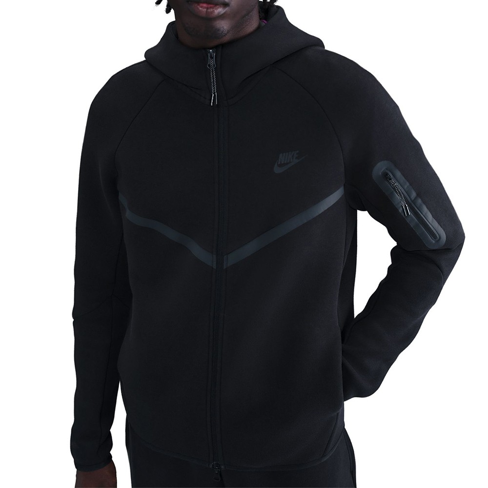 Толстовка мужская Nike M NK TCH FLC FZ WR HOODIE черная HV0949-010