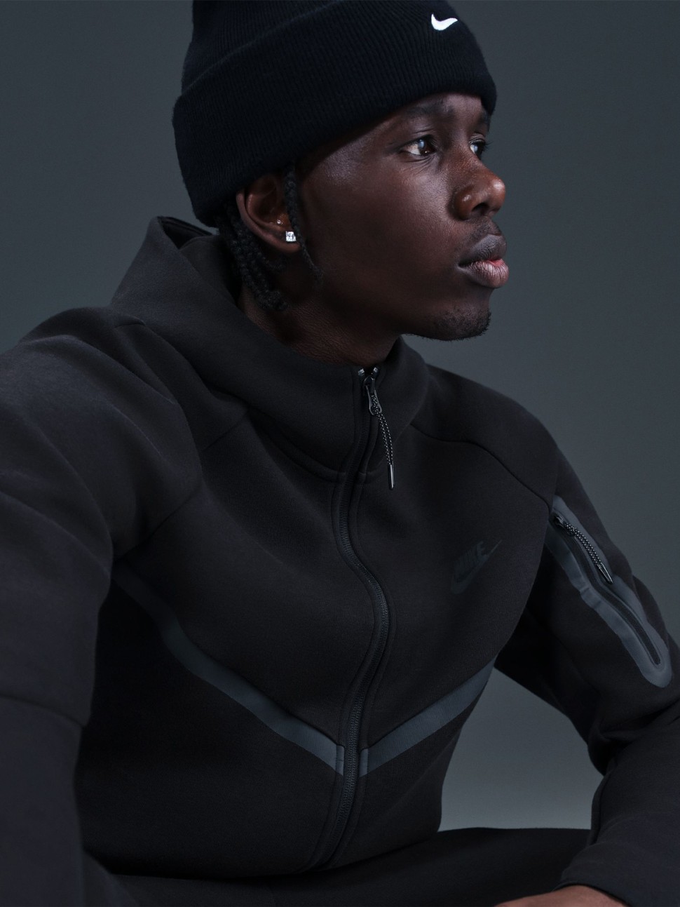 Толстовка чоловіча Nike M NK TCH FLC FZ WR HOODIE чорна HV0949-010 — фото 4