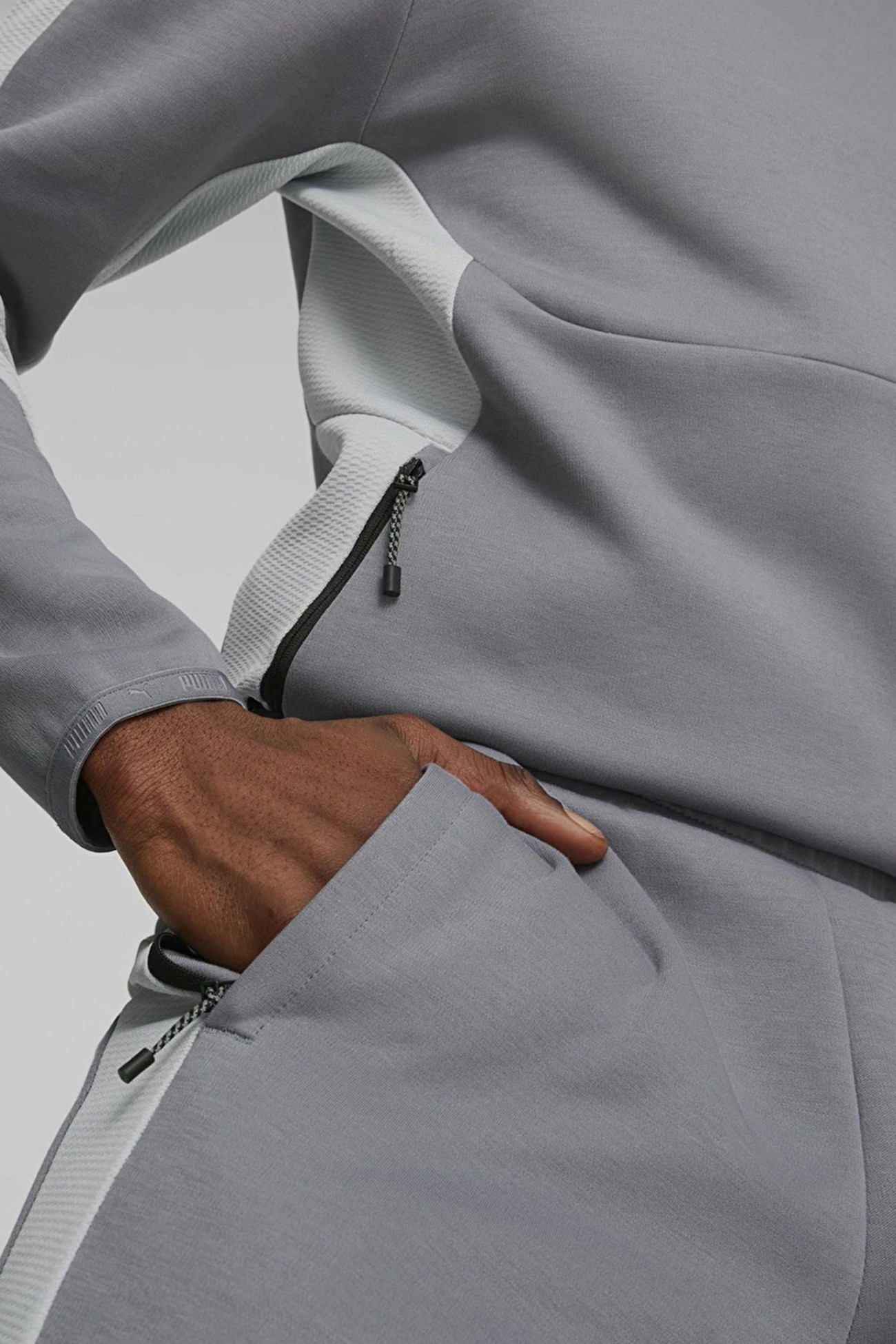 Брюки мужские Puma EVOSTRIPE Pants серые 67331569 изображение 2