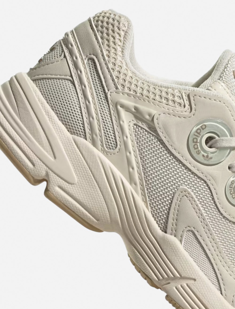 Кроссовки женские Adidas ASTIR W бежевые GV9200 изображение 5