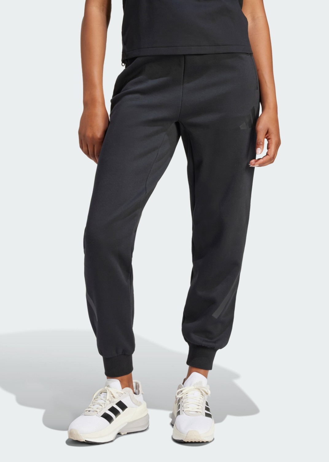 Штани жіночі Adidas W Z.N.E. PT чорні JE7842 изображение 2