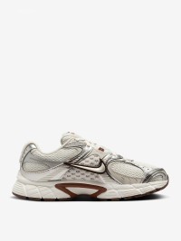 Кроссовки женские Nike W NIKE V5 RNR кремовые HQ7901-102 изображение 2