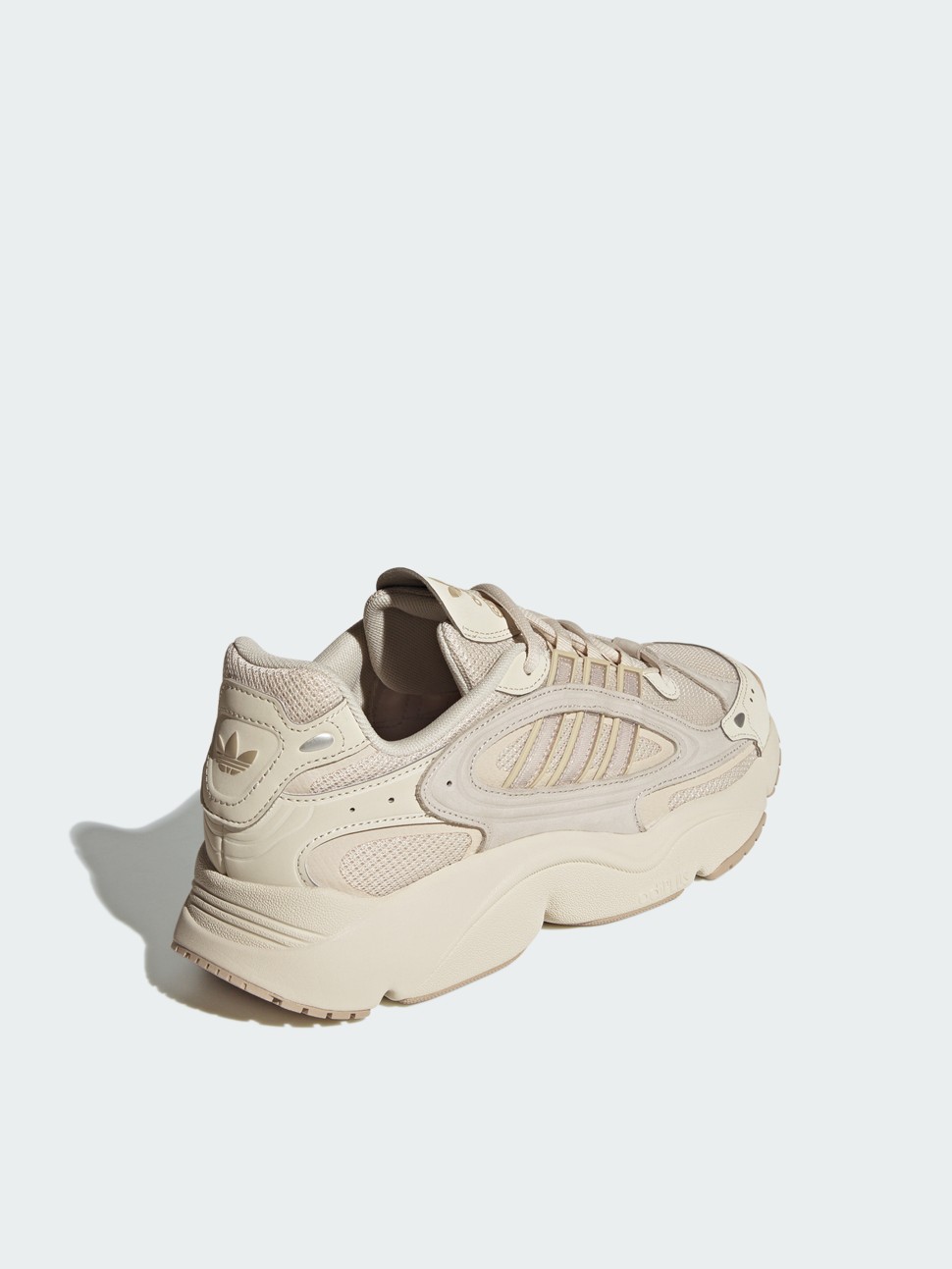 Кроссовки женские Adidas OZMILLEN бежевые IF9597 — фото 3