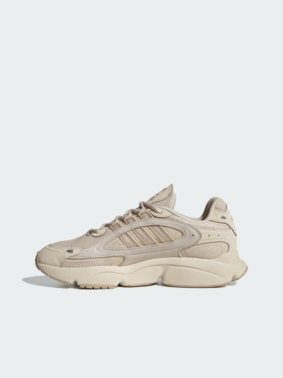 Кроссовки женские Adidas OZMILLEN бежевые IF9597 — фото 4