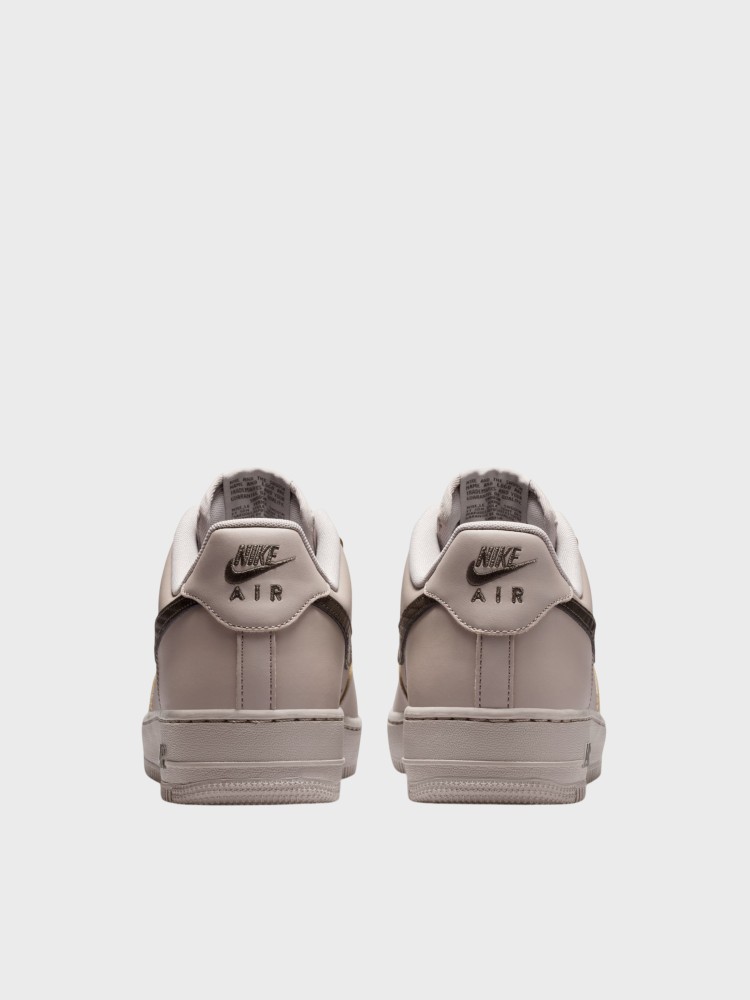 Кроссовки мужские Nike W AIR FORCE 1 '07 LOW CRSNT серые IV5732-002 изображение 8