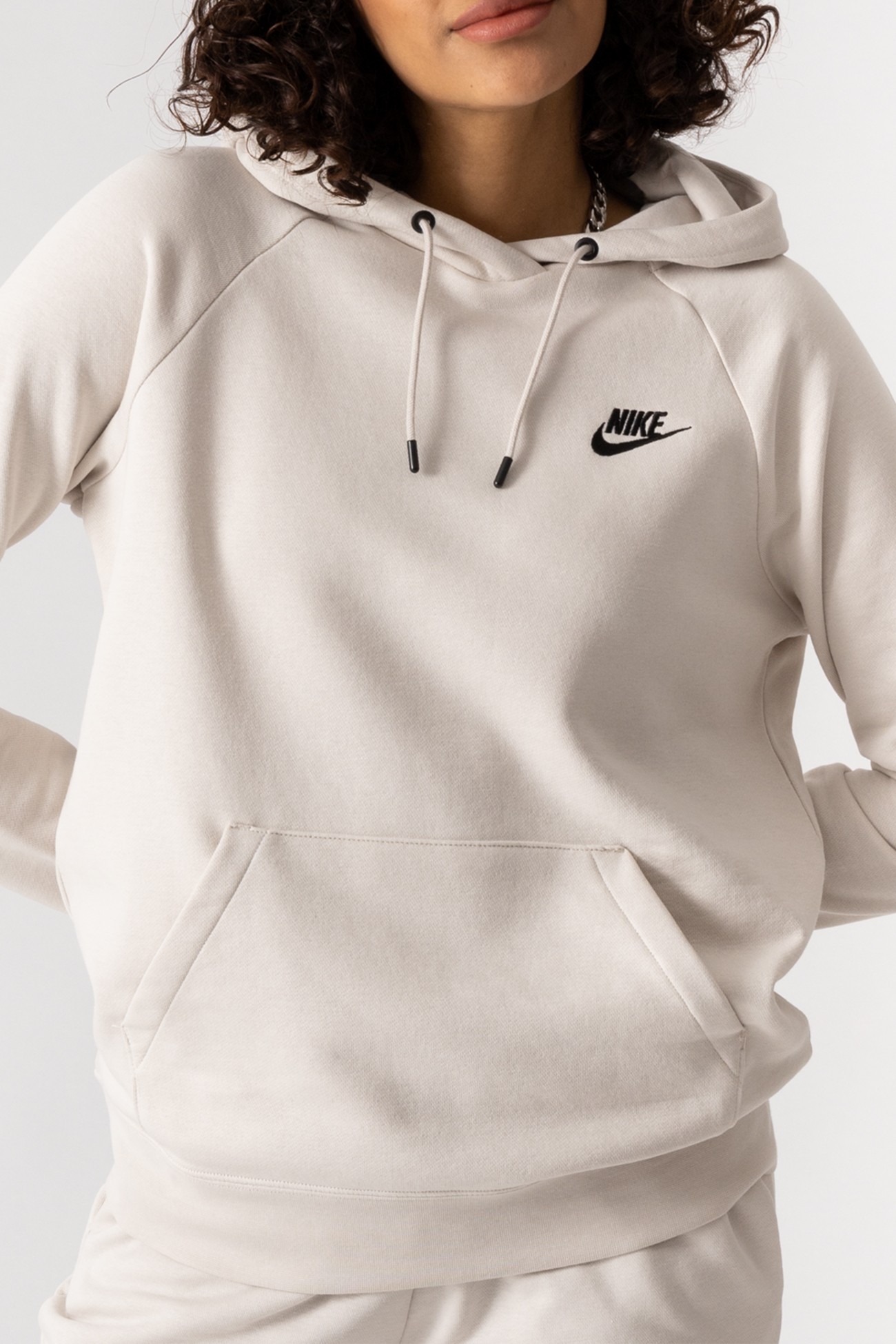 Толстовка женская Nike W Nsw Essntl Flc Po Hoodie бежевая DX2316-104 изображение 2