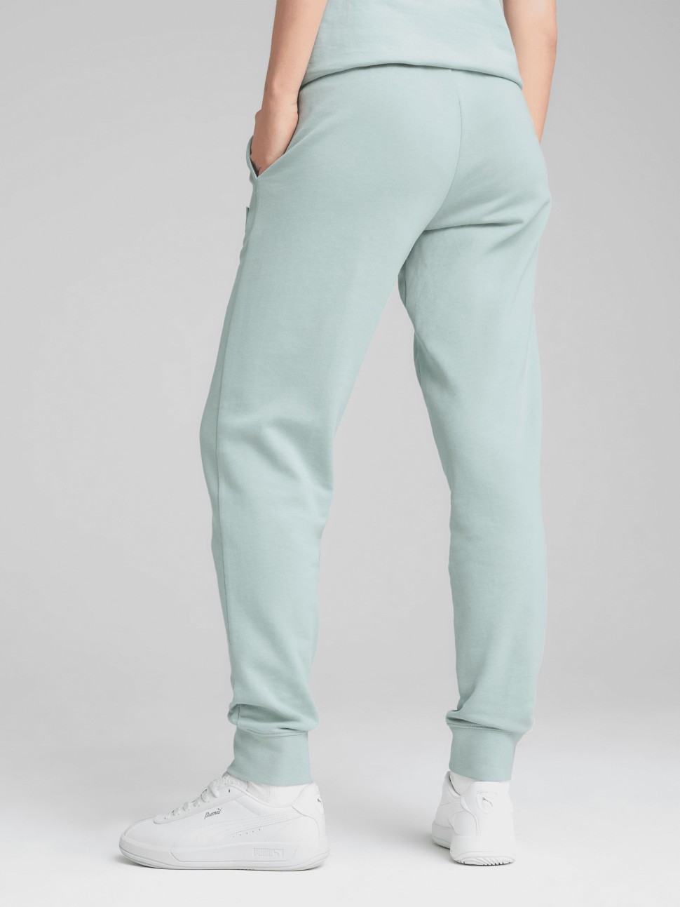 Штани жіночі Puma ESS ELEVATED Sweatpants м'ятні 68501967 — фото 3