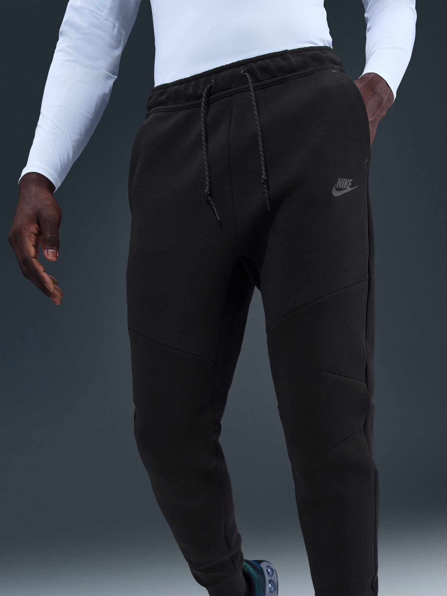 Штани чоловічі Nike M NK TCH FLC JGGR чорні HV0959-010 изображение 2