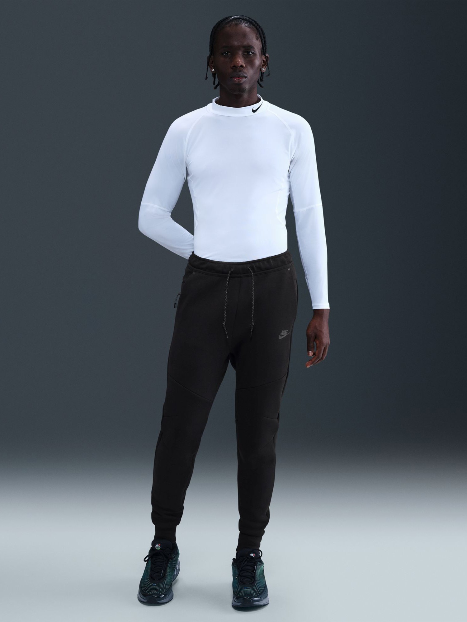 Штани чоловічі Nike M NK TCH FLC JGGR чорні HV0959-010 изображение 5