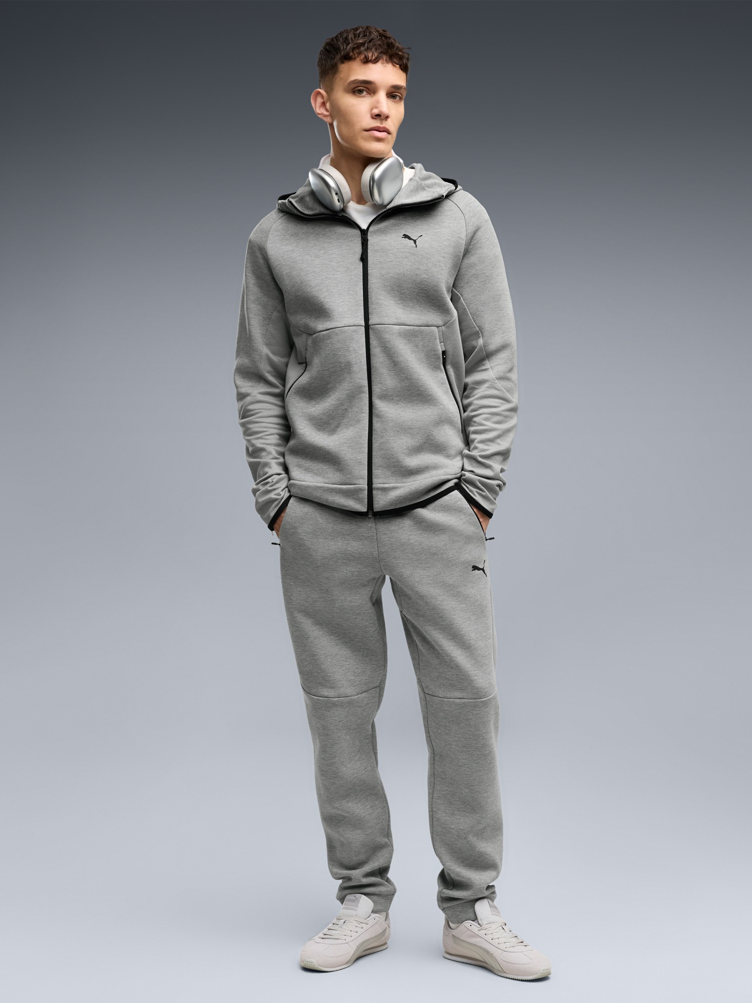 Толстовка мужская Puma TECH Slim Elevated Full-Zip Hoodie DK серая 69395103 изображение 4