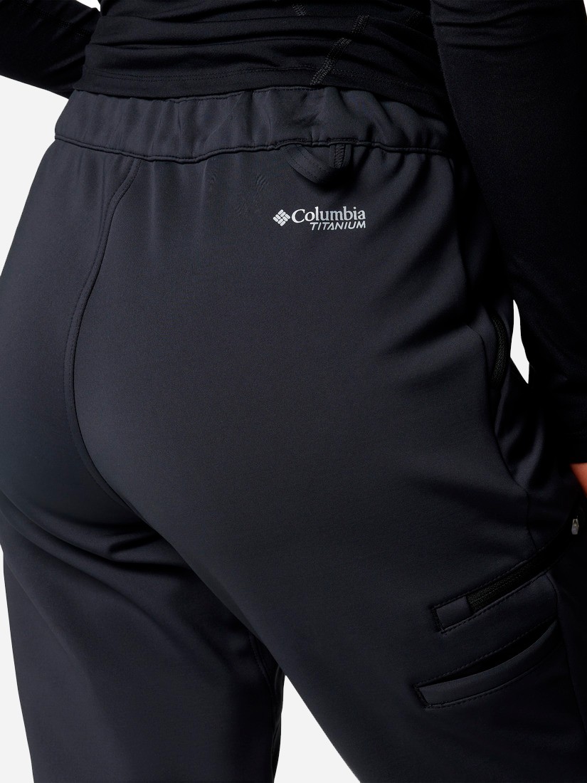 Штани жіночі Columbia Vast Canyon™ High-Rise Softshell Pant чорні 2105831-010 — фото 4