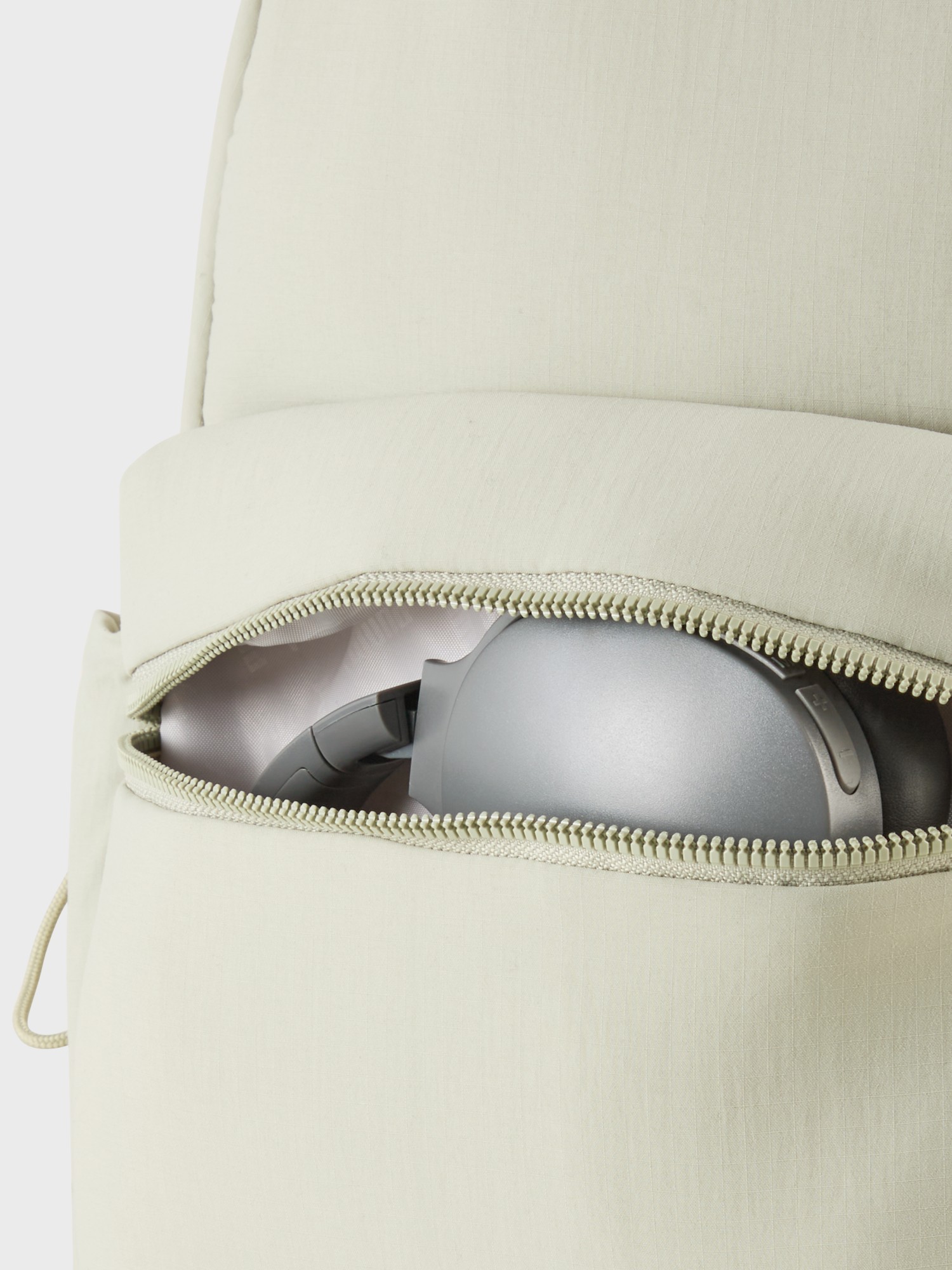 Рюкзак  Puma HER Small Backpack оливковый 09171402 изображение 4