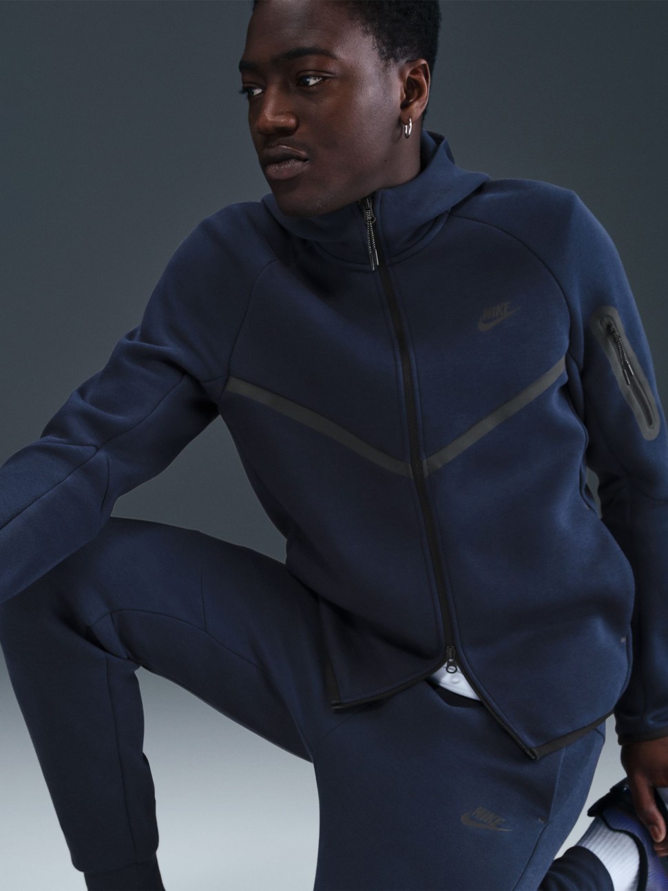 Штани чоловічі Nike M NK TCH FLC JGGR темно-сині HV0959-451 — фото 4