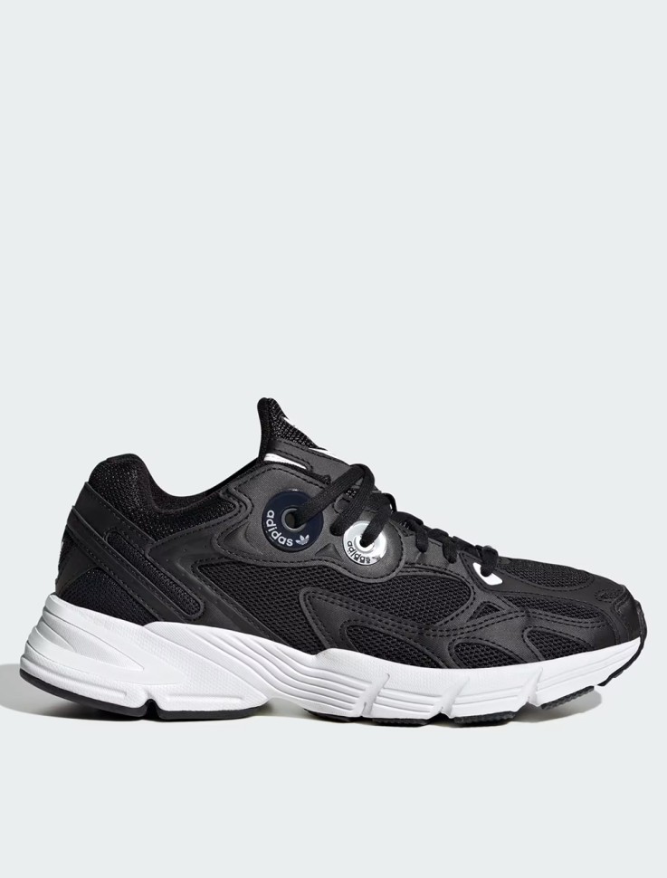 Кросівки жіночі Adidas ASTIR W чорні IE9886 изображение 2