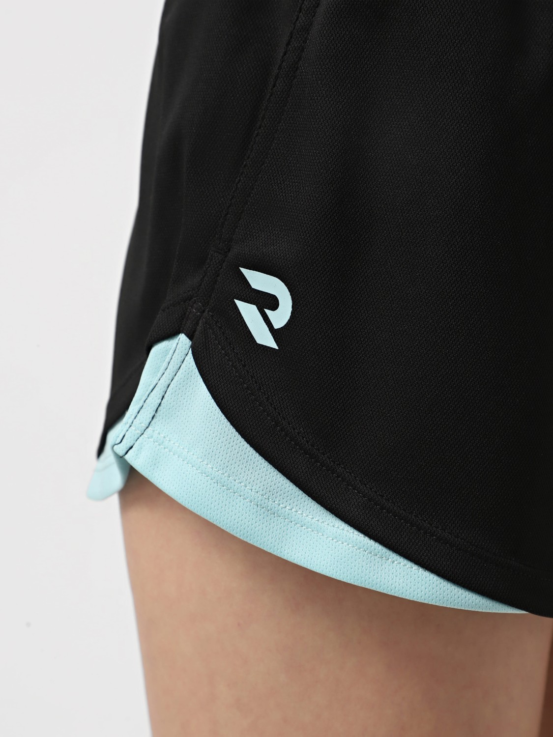 Шорти жіночі Radder Fawaris чорні 442156-001  изображение 5