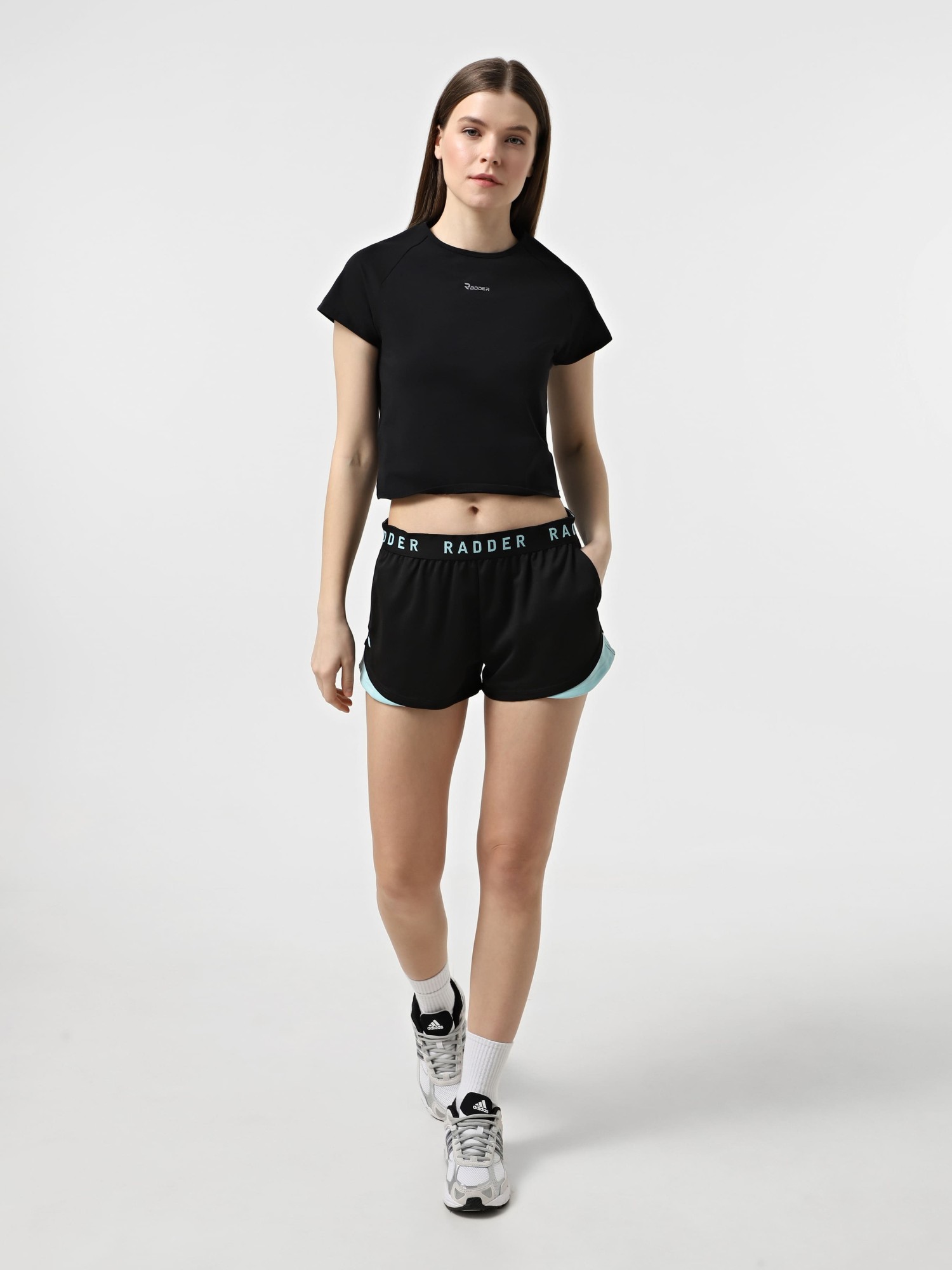 Шорты женские Radder Fawaris черные 442156-001 изображение 6