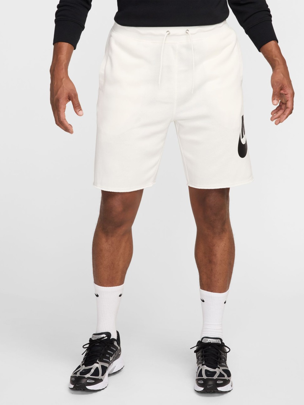 Шорти чоловічі Nike M NK CLUB ALUMNI FT SHORT білі FQ4950-133 — фото 2