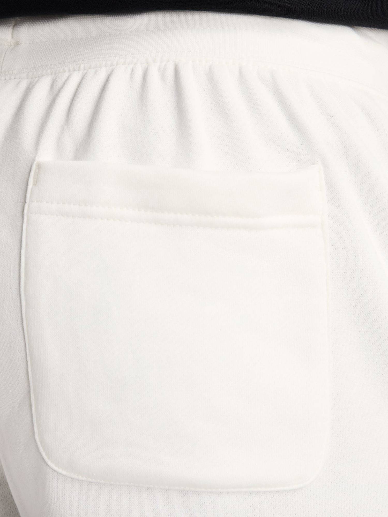 Шорти чоловічі Nike M NK CLUB ALUMNI FT SHORT білі FQ4950-133 изображение 6