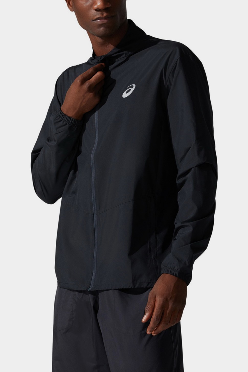 Вiтрiвка чоловiча Asics Core Jacket чорна 2011C344-001 — фото 2